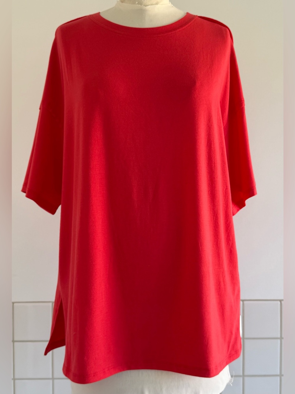 Tankaneo Oversized Red Relaxed Short -Sleeve Tee Crew Neck Sz:L  NWT